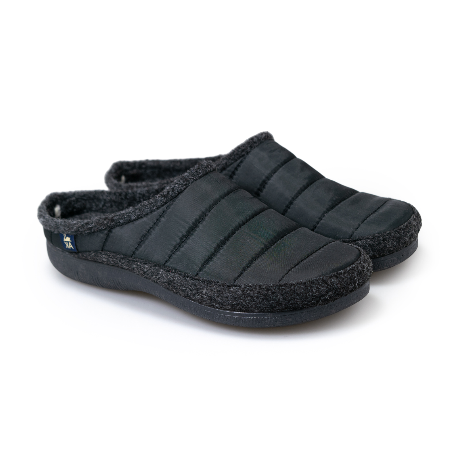 Venus Negro Alster Komfort – Zapatilla de casa con suela bio y forro reciclado